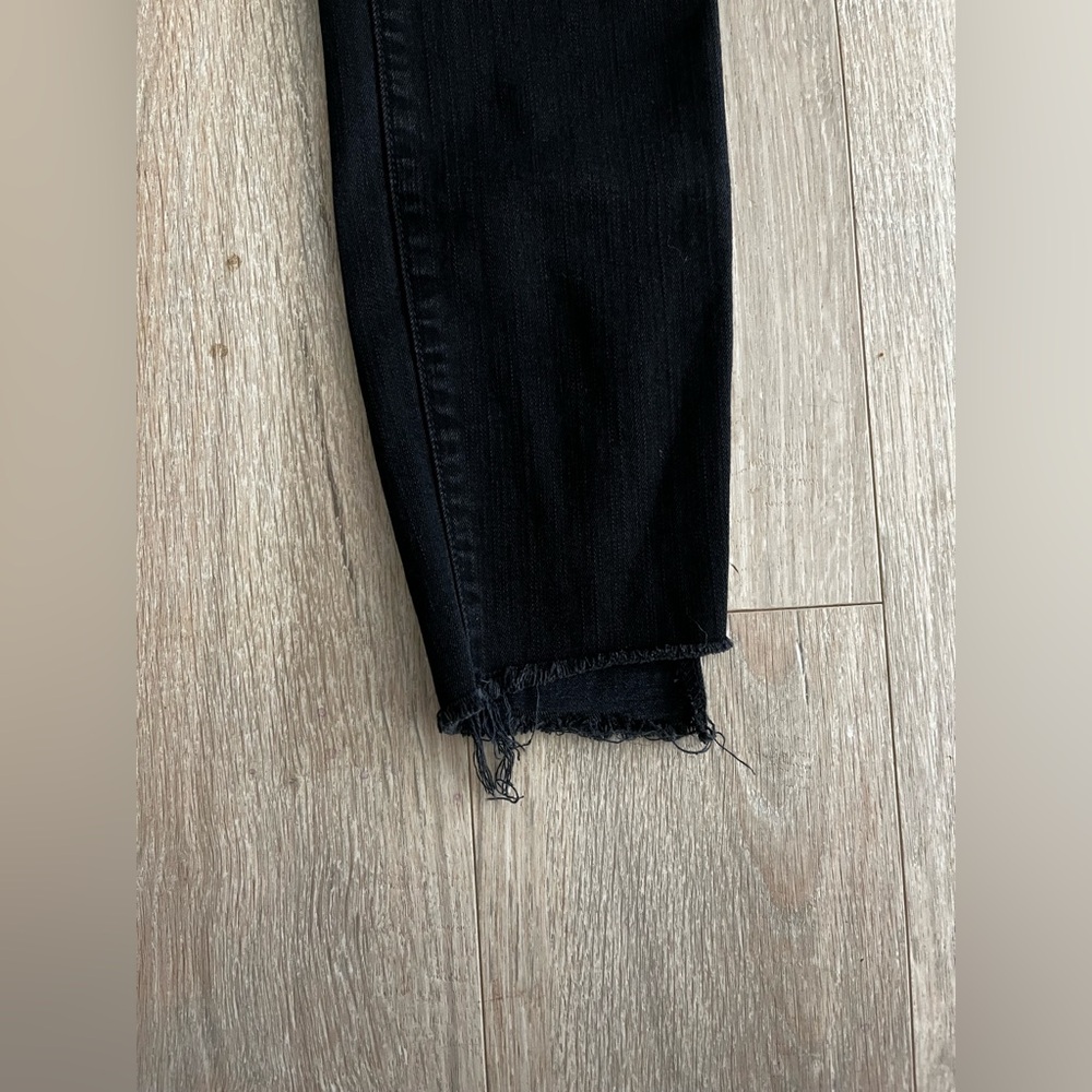 MOTHER Women’s The Stunner Zip Ankle Step Fray in Not Guilty - Size 27 - Picture 3 of 13